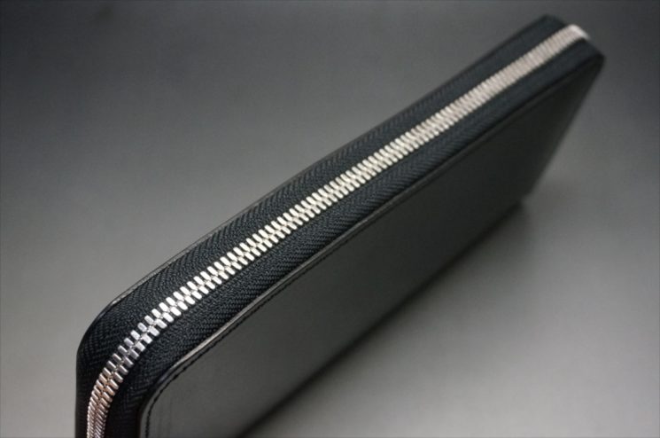 セドウィック社製ブライドルレザーのブラックカラーのラウンドファスナー長財布のファスナー