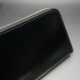 新喜皮革社製オイルコードバンのブラックカラーのラウンドファスナー長財布（ゴールド色）-1-3