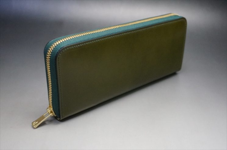 新喜皮革社製オイルコードバンのグリーンを使用したラウンドファスナー長財布(ゴールド色）-3