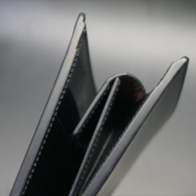 新喜皮革社製オイルコードバンのブラック色の二つ折り財布（シルバー色）-1-4