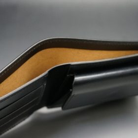 セドウィック社製ブライドルレザーのブラック色の二つ折り財布（ゴールド色）-1-5