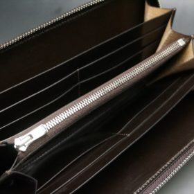 セドウィック社製ブライドルレザーのチョコ色のラウンドファスナー長財布（シルバー色）-1-10