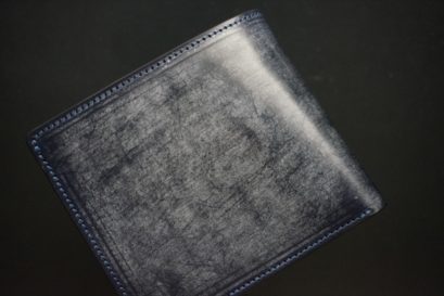 セドウィック社製ブライドルレザーのネイビー色の二つ折り財布（小銭入れ付き）-1-1