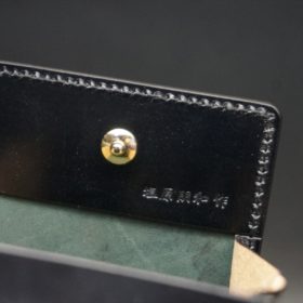 ホーウィン社製シェルコードバンのブラック色のスクエアタイプ小銭入れ（ゴールド色）-1-9