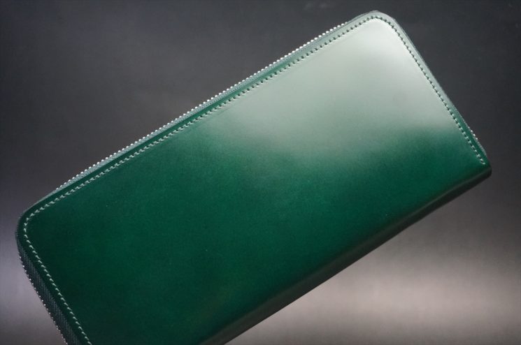 レーデルオガワ社製染料仕上げコードバンのグリーン色のラウンドファスナー長財布（シルバー色）-1-1
