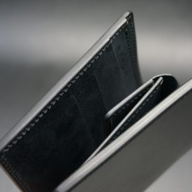 レーデルオガワ社製オイル仕上げコードバンのブラック色の二つ折り財布（ゴールド色）-1-3