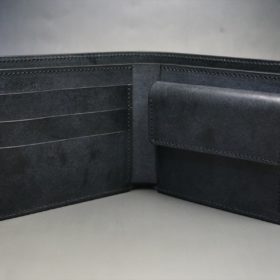 レーデルオガワ社製オイル仕上げコードバンのブラック色の二つ折り財布（ゴールド色）-1-5