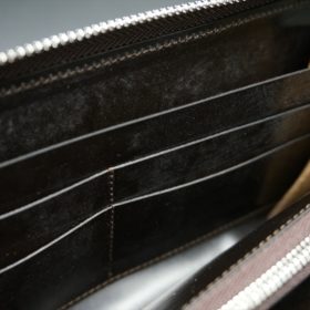 レーデルオガワ社製オイルコードバンのバーガンディ色のラウンドファスナー長財布（シルバー色）-1-9