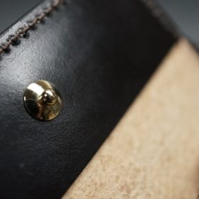 レーデルオガワ社製オイル仕上げコードバンのバーガンディ色の二つ折り財布（ゴールド色）-2-11