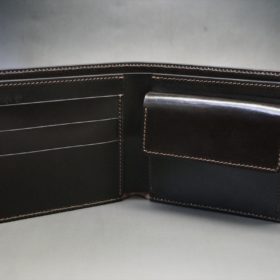 レーデルオガワ社製オイル仕上げコードバンのバーガンディ色の二つ折り財布（ゴールド色）-2-6