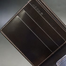 レーデルオガワ社製オイル仕上げコードバンのバーガンディ色の二つ折り財布（ゴールド色）-2-7