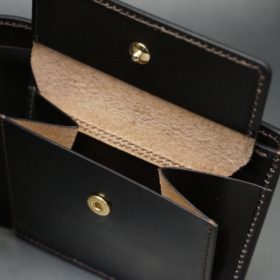 レーデルオガワ社製オイル仕上げコードバンのバーガンディ色の二つ折り財布（ゴールド色）-2-9
