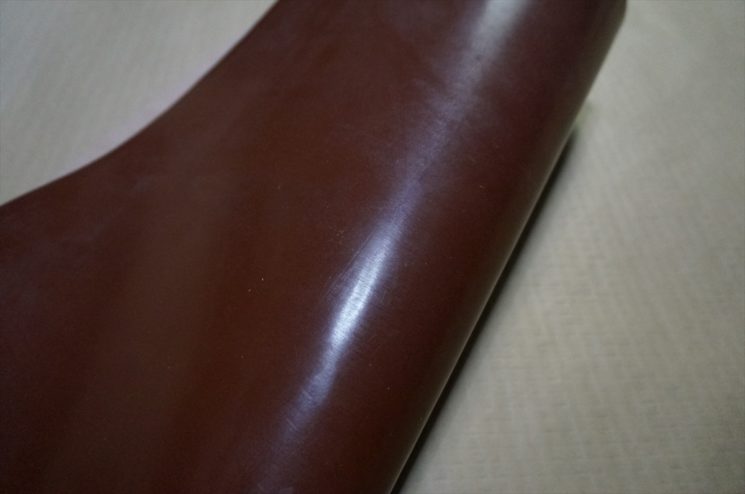 セドウィック社製ブライドルレザーのヘーゼル色の1.0mm厚-1-1