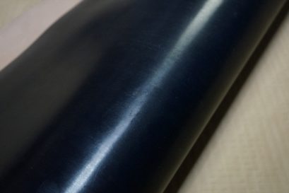 セドウィック社製ブライドルレザーのネイビー色の0.7mm厚-1-1
