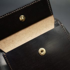ホーウィン社製シェルコードバンのバーガンディ色の二つ折り財布（ゴールド色）-1-11