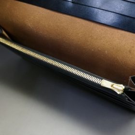 ロカド社製オイル仕上げコードバンのブラック色のスタンダード長財布（ゴールド色）-1-10