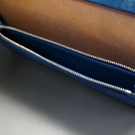 ロカド社製オイル仕上げコードバンのネイビー色のスタンダード長財布（シルバー色）-1-10