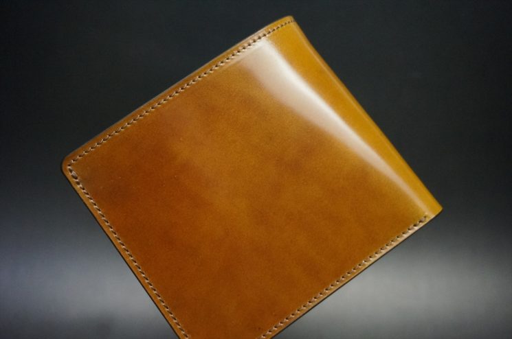 新喜皮革社製オイルコードバンのコーヒーブラウン色の二つ折り財布（小銭入れなしタイプ）-1-1
