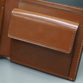 新喜皮革社製オイルコードバンのコニャック色の二つ折り財布（ゴールド色）-1-11