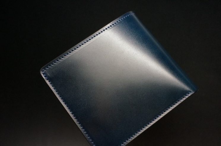新喜皮革社製オイル仕上げコードバンのネイビー色の二つ折り財布（ゴールド色）-1-1