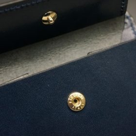 新喜皮革社製オイル仕上げコードバンのネイビー色の二つ折り財布（ゴールド色）-1-9