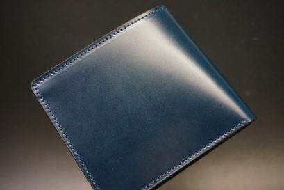 新喜皮革社製オイル仕上げコードバンのネイビー色の二つ折り財布（シルバー色）-1-1
