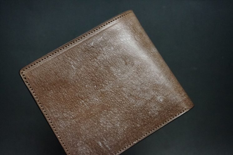 J.ベイカー社のブライドルレザーの二つ折り財布