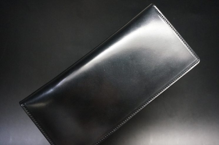 ホーウィンコードバンの二つ折りタイプの長財布