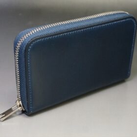 ラウンドファスナー財布の正面