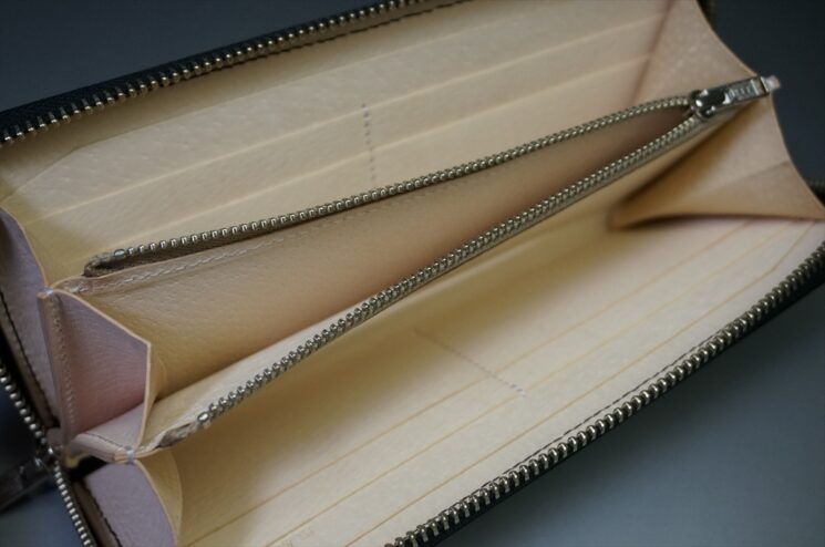 即決お買い得品!コードバン 長財布(お買い得品/ホーウィン社/ブラック色) - 画像 (16)