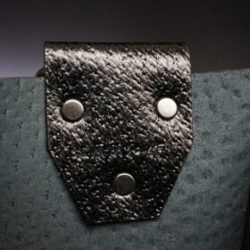 ショルダーバッグ(アメ豚/ブラック色/横30cm×縦25cm規格） - 画像 (7)