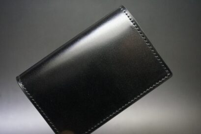 新喜皮革社製コードバンの名刺入れ