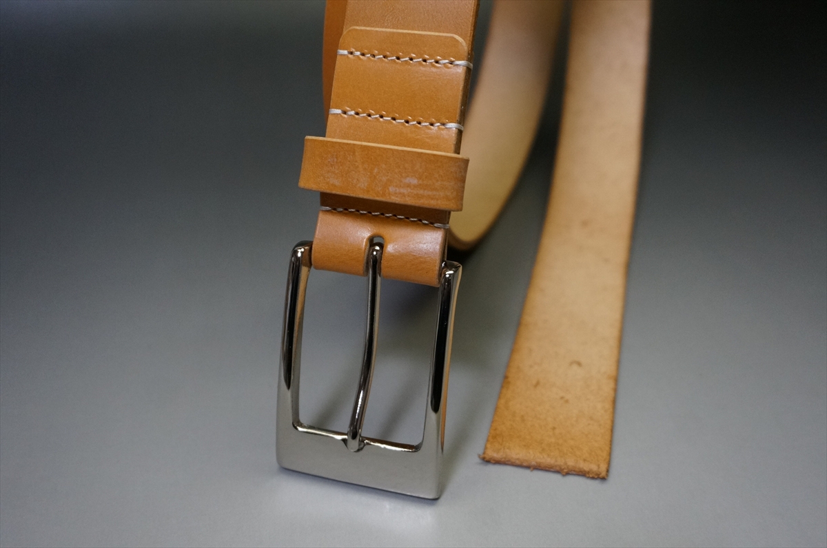 ブライドルレザー ベルト(セドウィック社/ロンドンタン色/35mm幅) - 画像 (2)