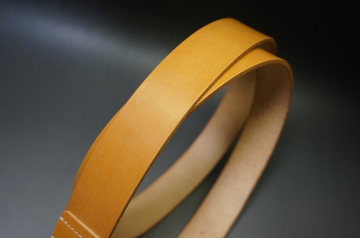 ブライドルレザー ベルト(セドウィック社/ロンドンタン色/35mm幅) - 画像 (3)