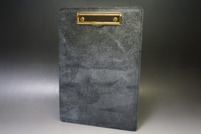 セドウィック社製ブライドルレザー（ブラック色）の床革バインダー