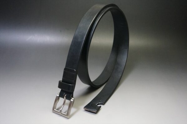 J.ベイカー社製ブライドルレザー（ブラック色）ベルト