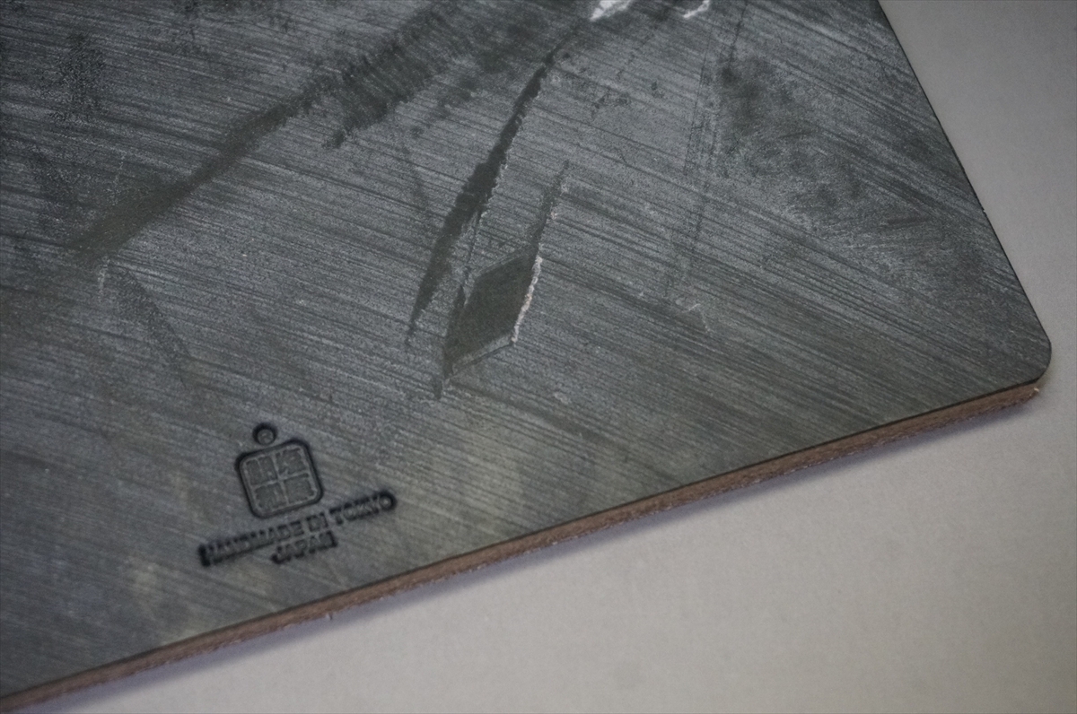 3月1日(日曜日)終了!ブライドルレザー マウスパッド(J.ベイカー社/ブラック色) - 画像 (3)