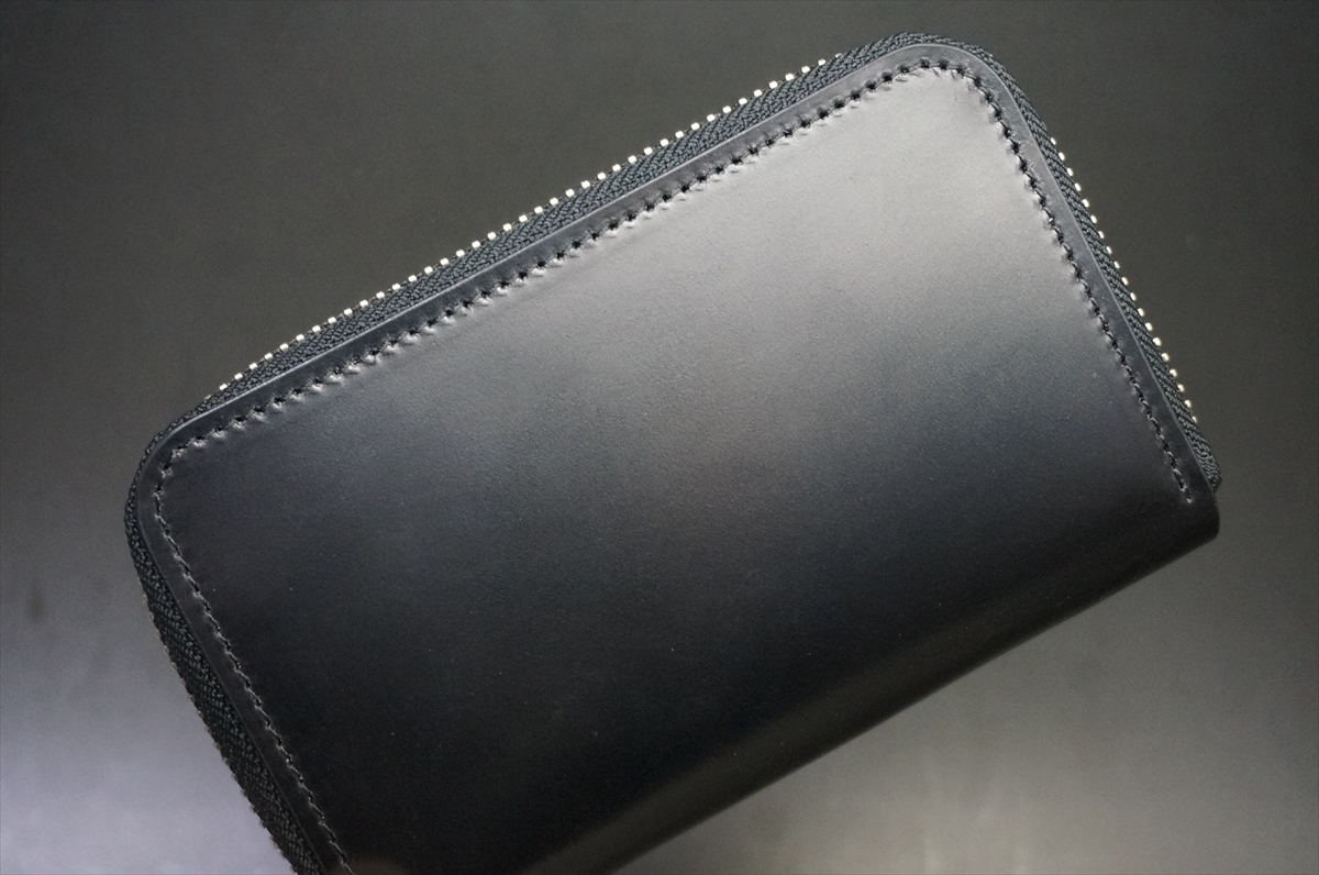 レーデルオガワ社製オイル仕上げコードバンを使用した財布