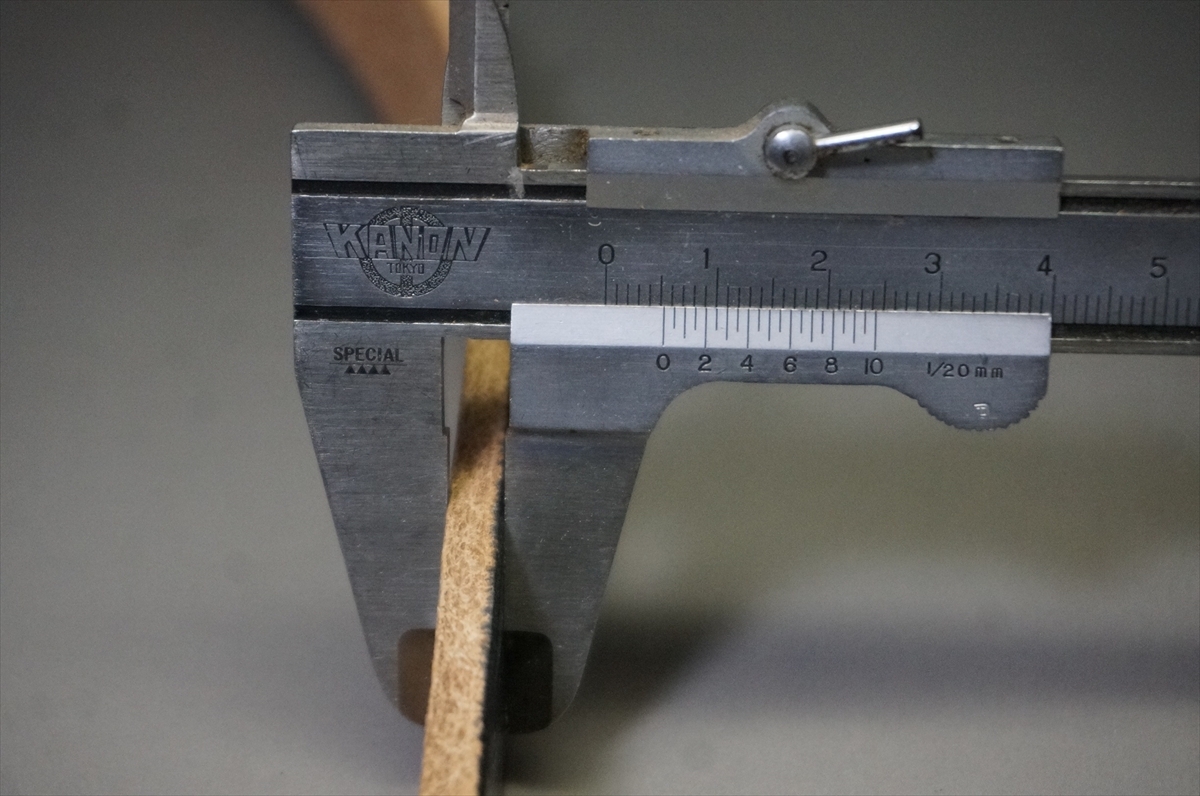 即決お買い得品!ブライドルレザー ベルト(お買い得品/J.ベイカー社/ベンズ側/ブラック色/30mm幅) - 画像 (10)