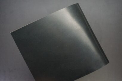 ホーウィン社製シェルコードバンの二つ折り財布用パーツ