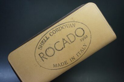 ロカド社製シェルコードバンのスタンプ面を使用した長財布